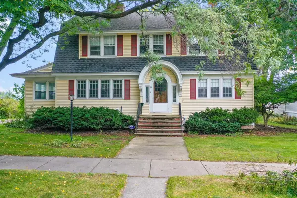 708 GARDEN STREET, Green Bay, WI 54303