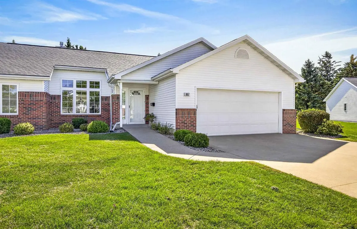 1057 W WINDTREE DRIVE  #48, Appleton, WI 54914 - #1