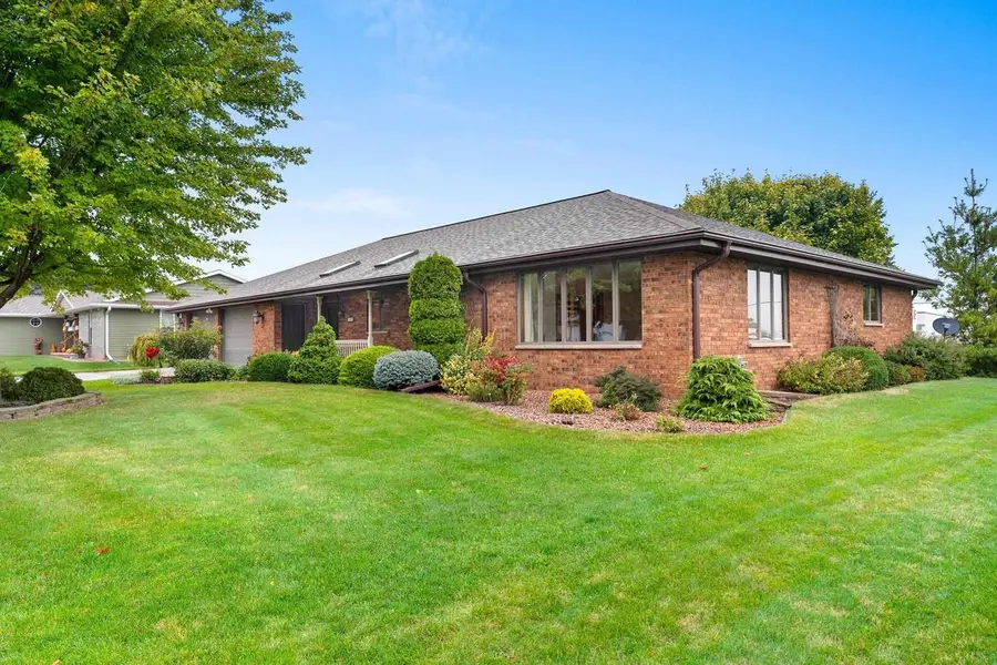 824 RALPH STREET, Luxemburg, WI 54217 - #2
