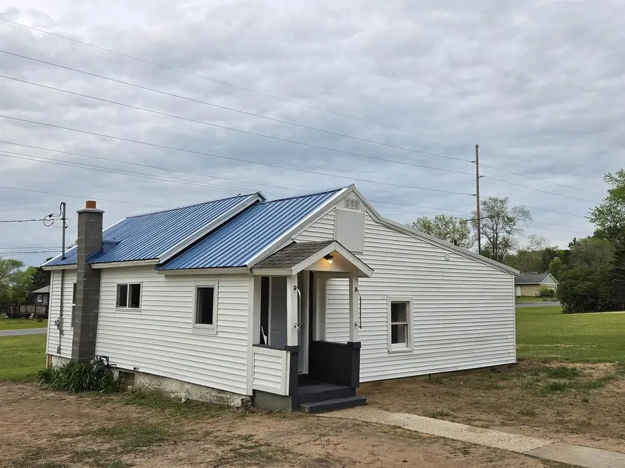 W8035 E CHICAGO ROAD, Wautoma, WI 54982 - #2