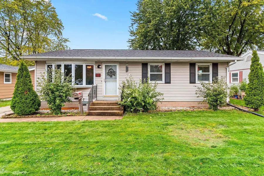 111 N MEADOW STREET, Oshkosh, WI 54902 - #2