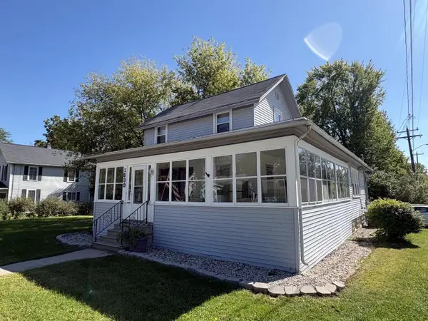 1539 OSHKOSH AVENUE, Oshkosh, WI 54902