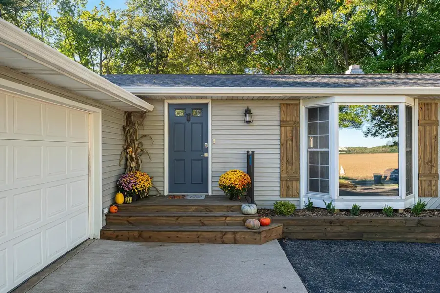 N3425 COUNTY ROAD Q, Waupaca, WI 54981 - #2