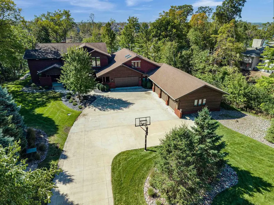 1515 W REID DRIVE, Appleton, WI 54914 - #2