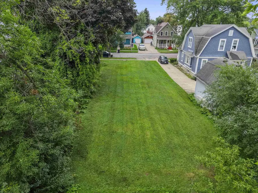 409 E SPRING STREET, Appleton, WI 54911 - #2