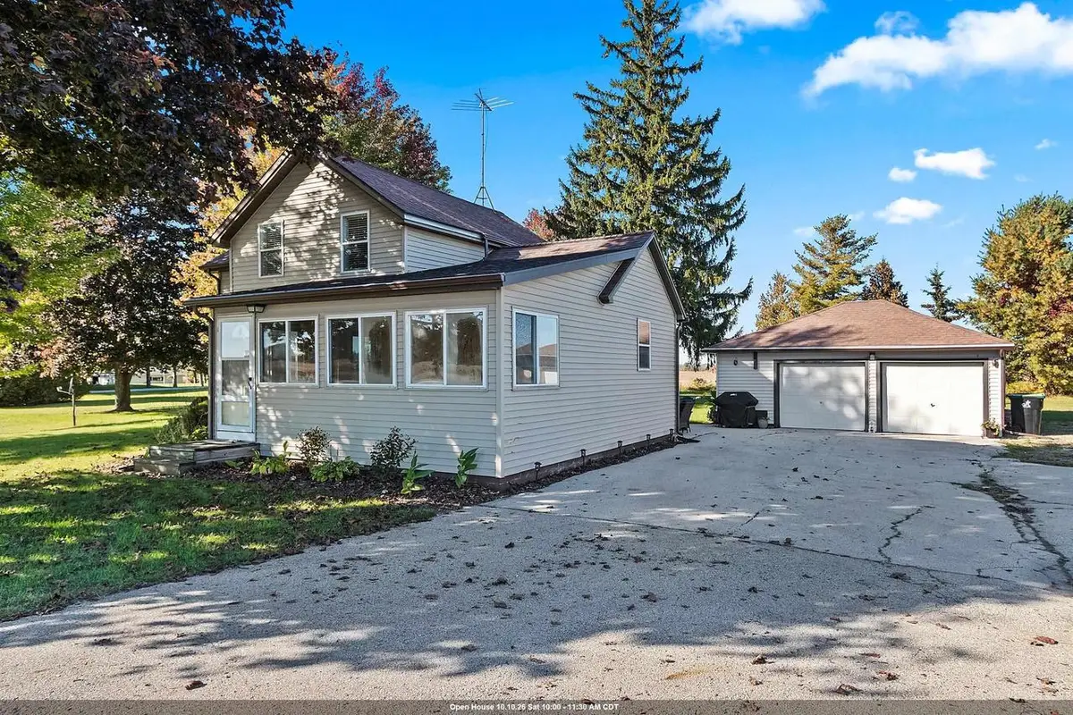 8284 STATE HWY 22, Oconto Falls, WI 54154 - #1