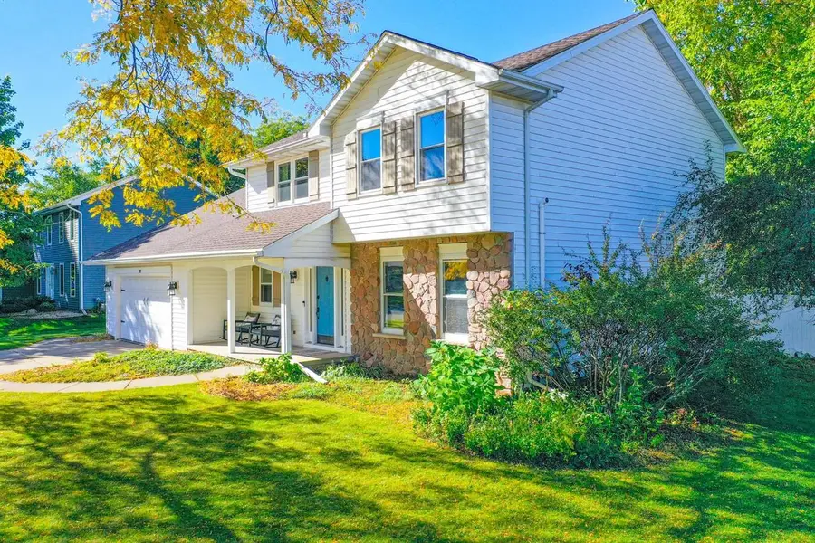 829 MEADOWBROOK DRIVE, Green Bay, WI 54313 - #2