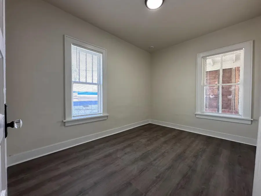 113 S MONROE AVENUE, Green Bay, WI 54301 - #3