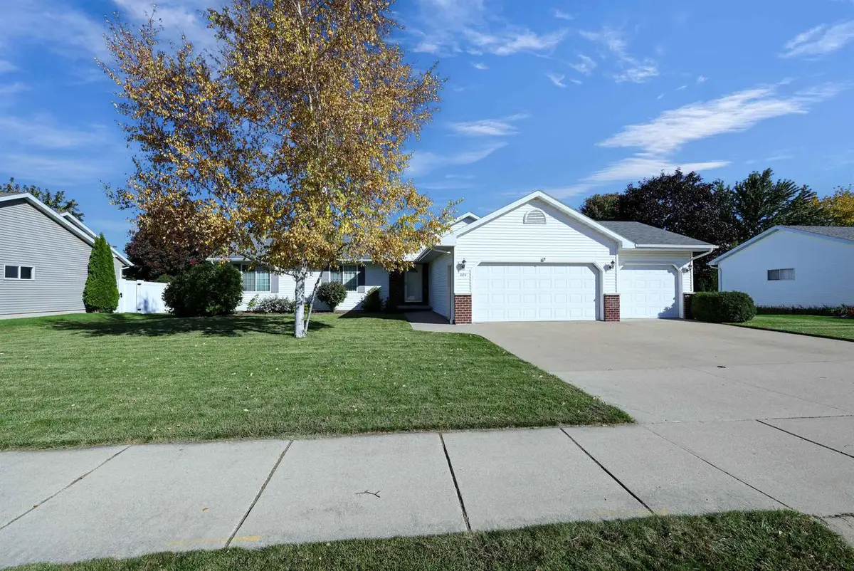 804 W ANN STREET, Kaukauna, WI 54130 - #1