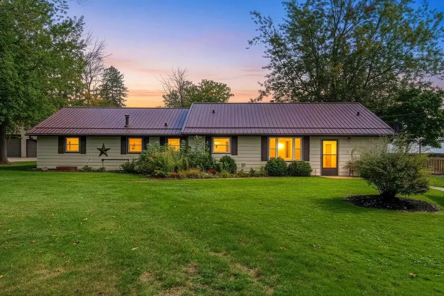 4135 LADE BEACH ROAD, Little Suamico, WI 54141 - #2
