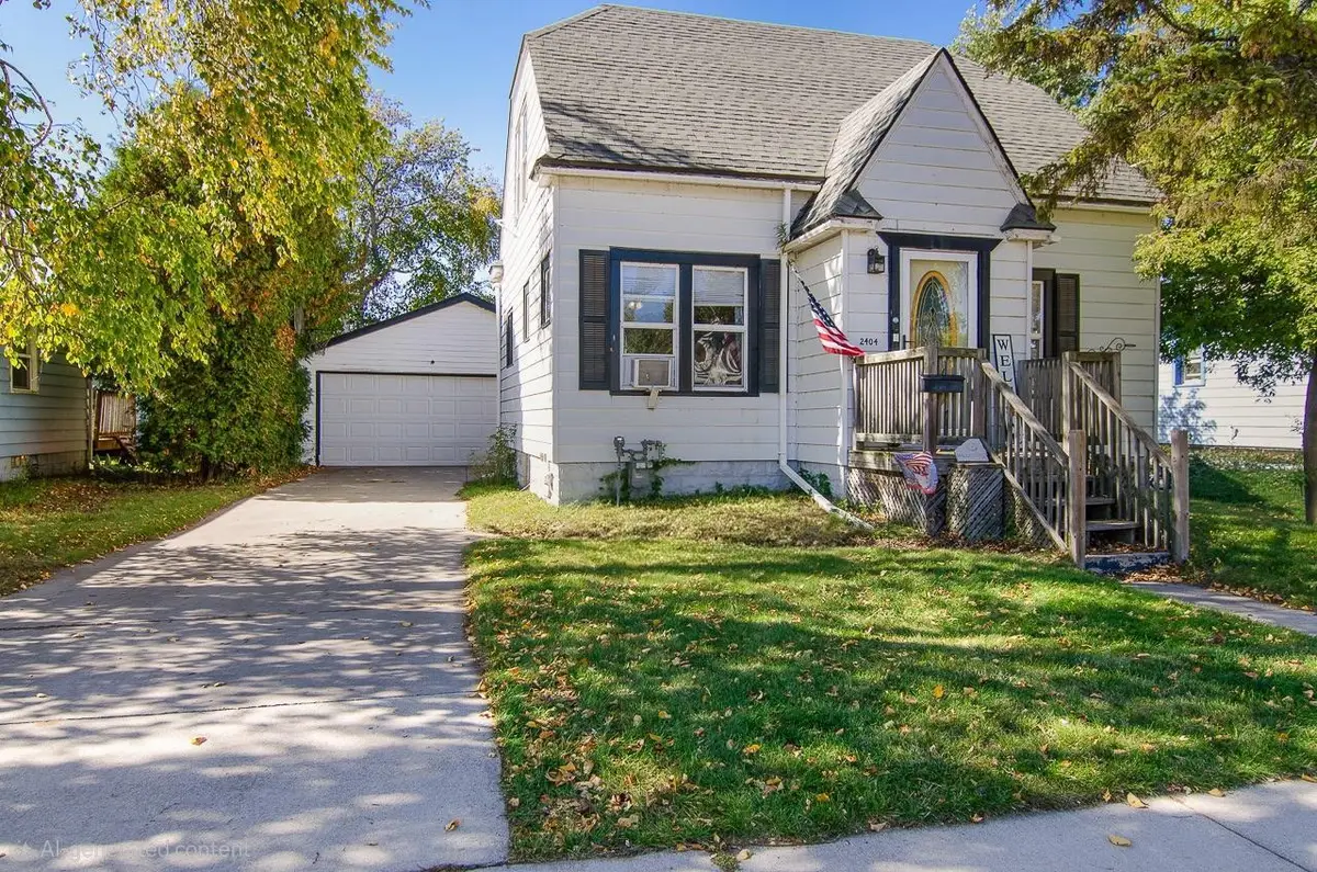 2404 LINCOLN AVENUE, Two Rivers, WI 54241 - #1