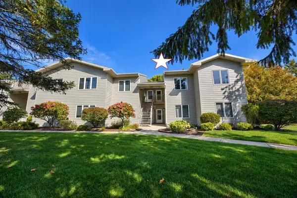 10640 N HIGHLAND ROAD, Sister Bay, WI 54234