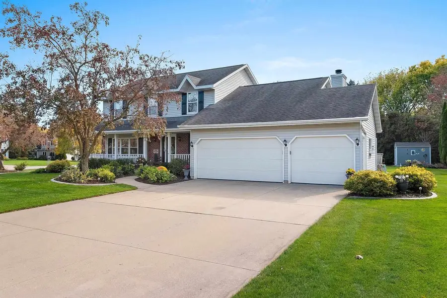 223 MANDELLA COURT, Neenah, WI 54956 - #2
