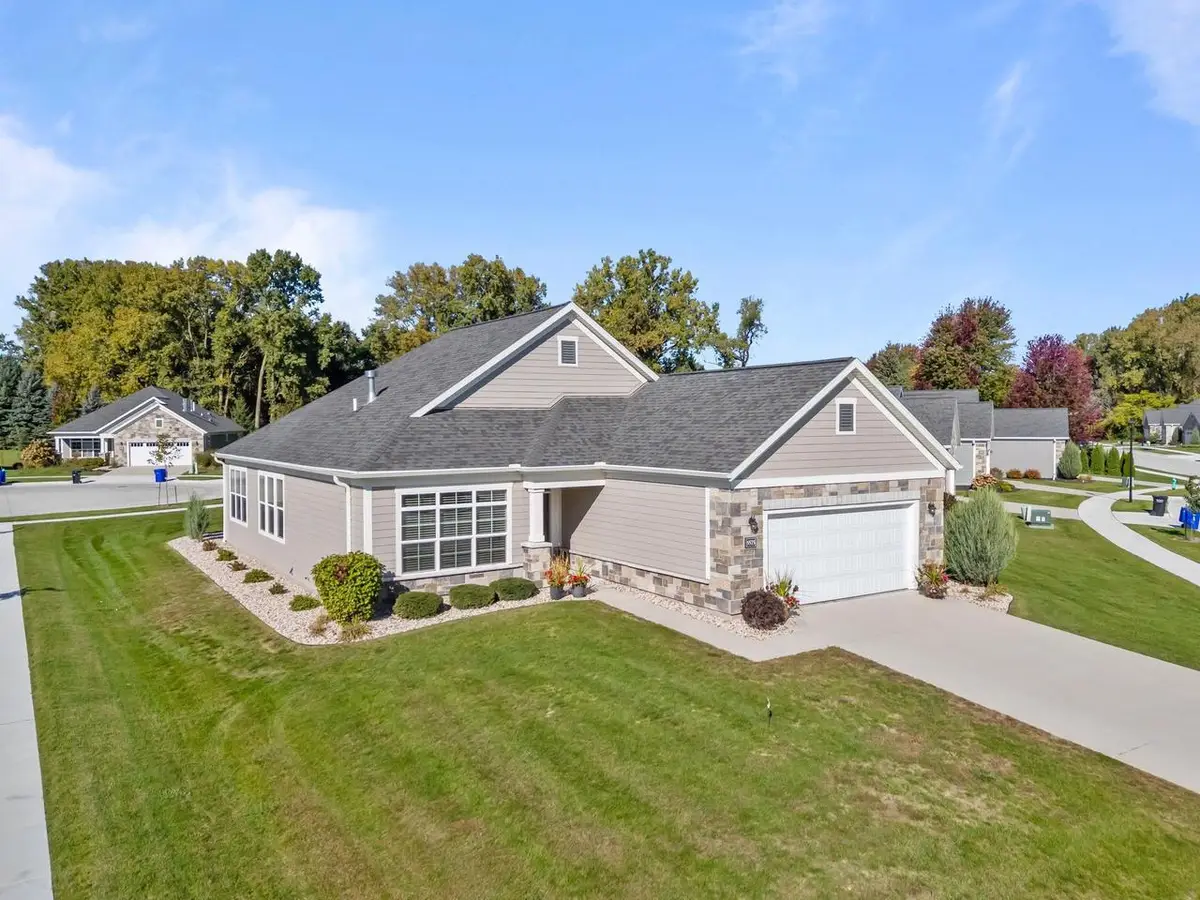 5575 N OSPREY DRIVE, Appleton, WI 54913 - #1