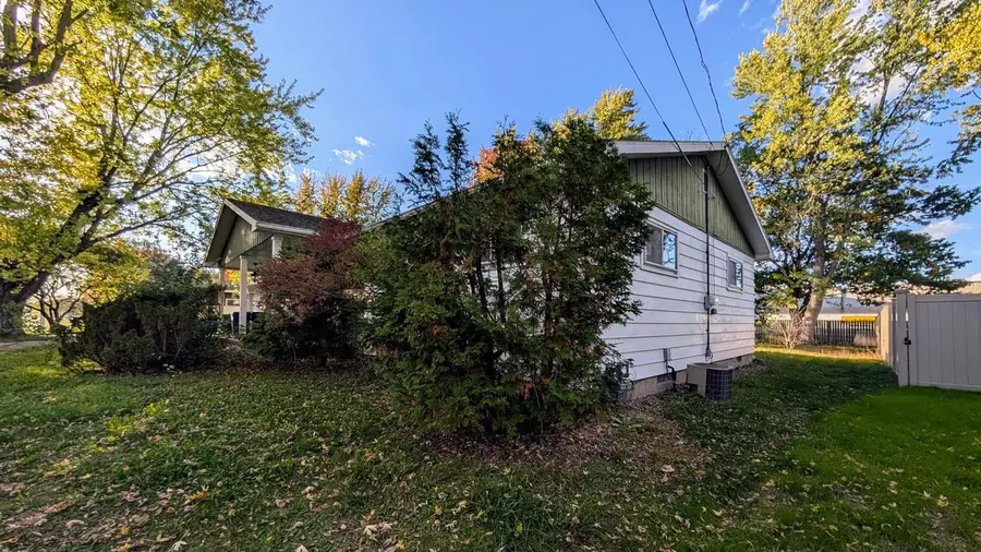 2704 E NEUPERT AVENUE, Weston, WI 54476 - #2