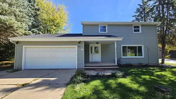 24 WEIMAR COURT, Appleton, WI 54915