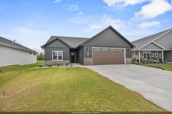 3141 LAZY OAK COURT, Green Bay, WI 54311