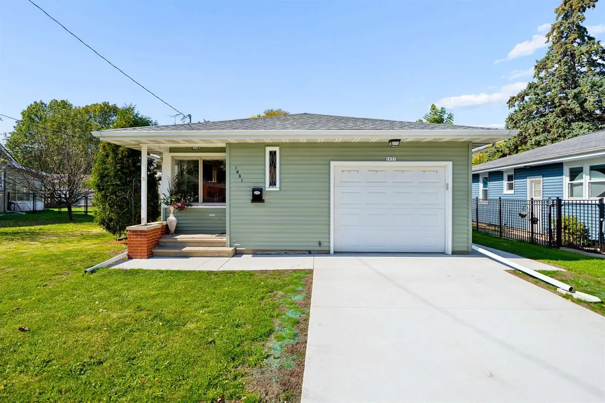 1651 WISCONSIN STREET, Oshkosh, WI 54901 - #1