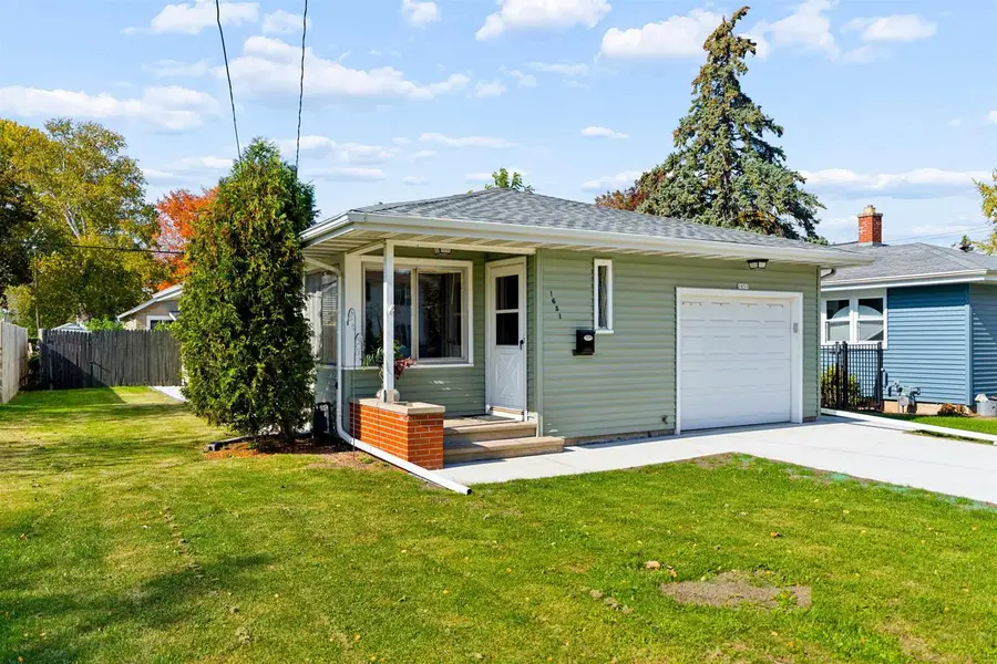 1651 WISCONSIN STREET, Oshkosh, WI 54901 - #2