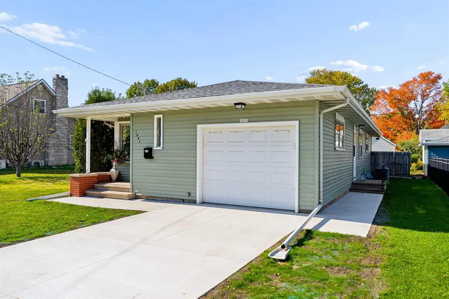 1651 WISCONSIN STREET, Oshkosh, WI 54901 - #3
