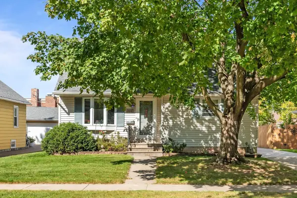 1126 ADAMS AVENUE, Oshkosh, WI 54902