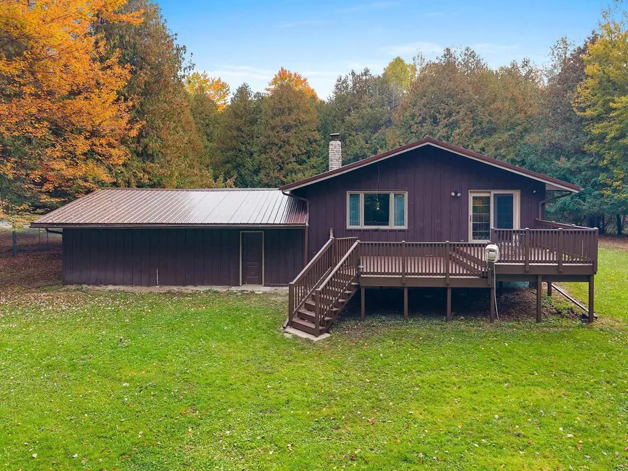 W1801 KRAUSE ROAD, Marinette, WI 54143 - #2