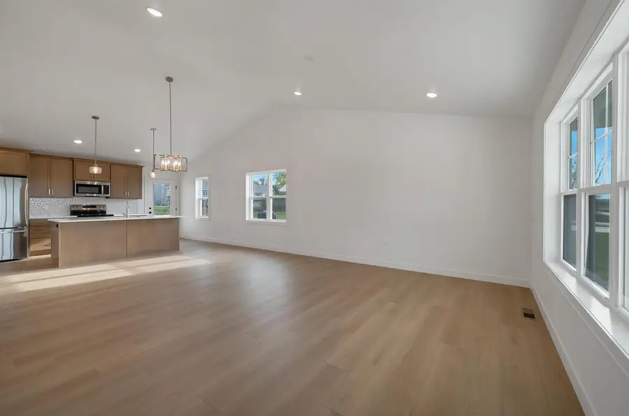 1417 HOFFMAN ROAD, Green Bay, WI 54311 - #3