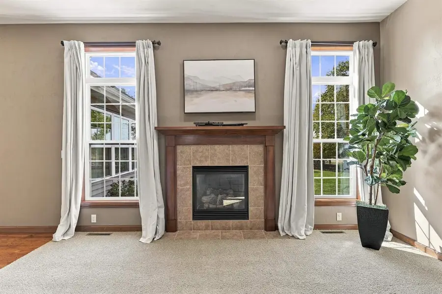 2701 E GLENHURST LANE, Appleton, WI 54913 - #3