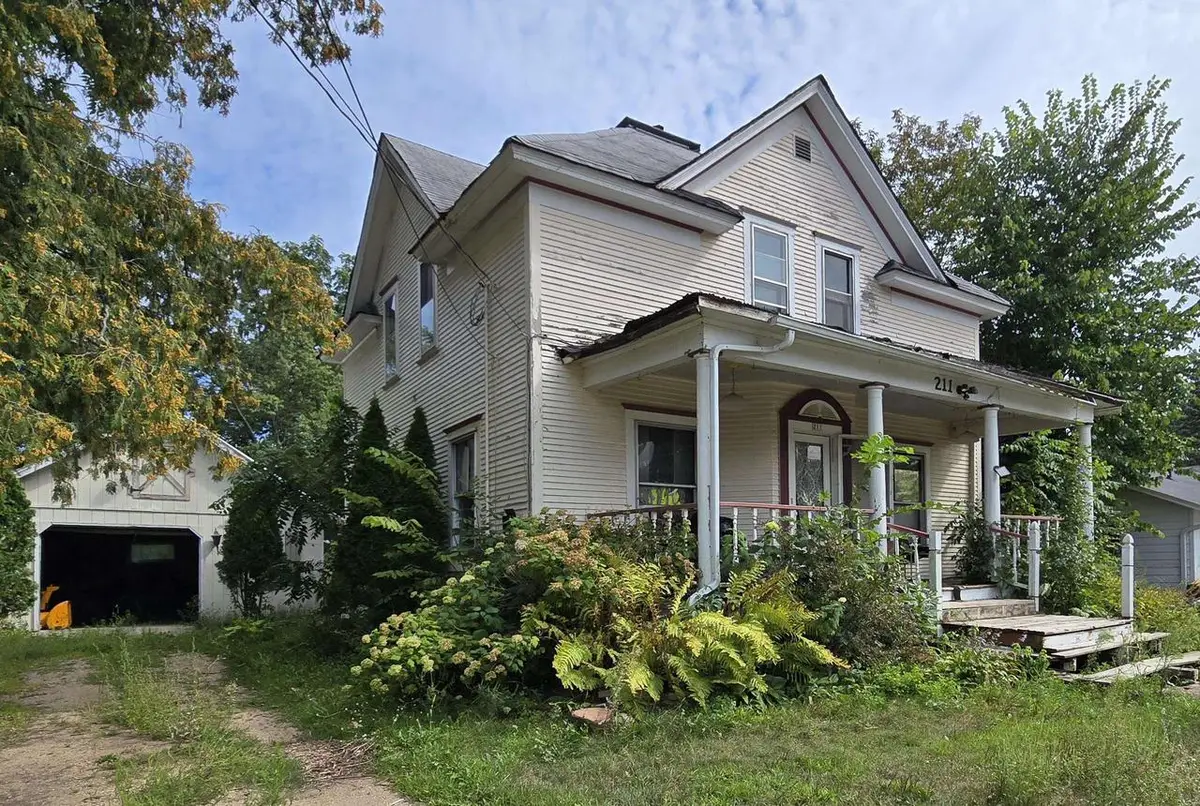 211 S WAUPACA STREET, Wautoma, WI 54982 - #1