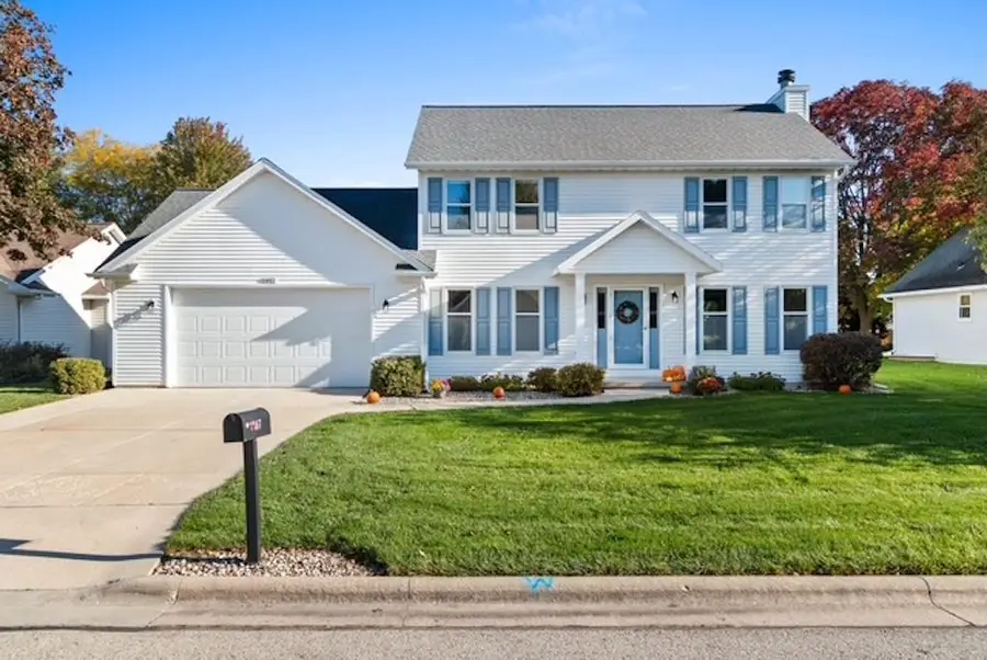 1957 PIKE LANE, De Pere, WI 54115 - #2