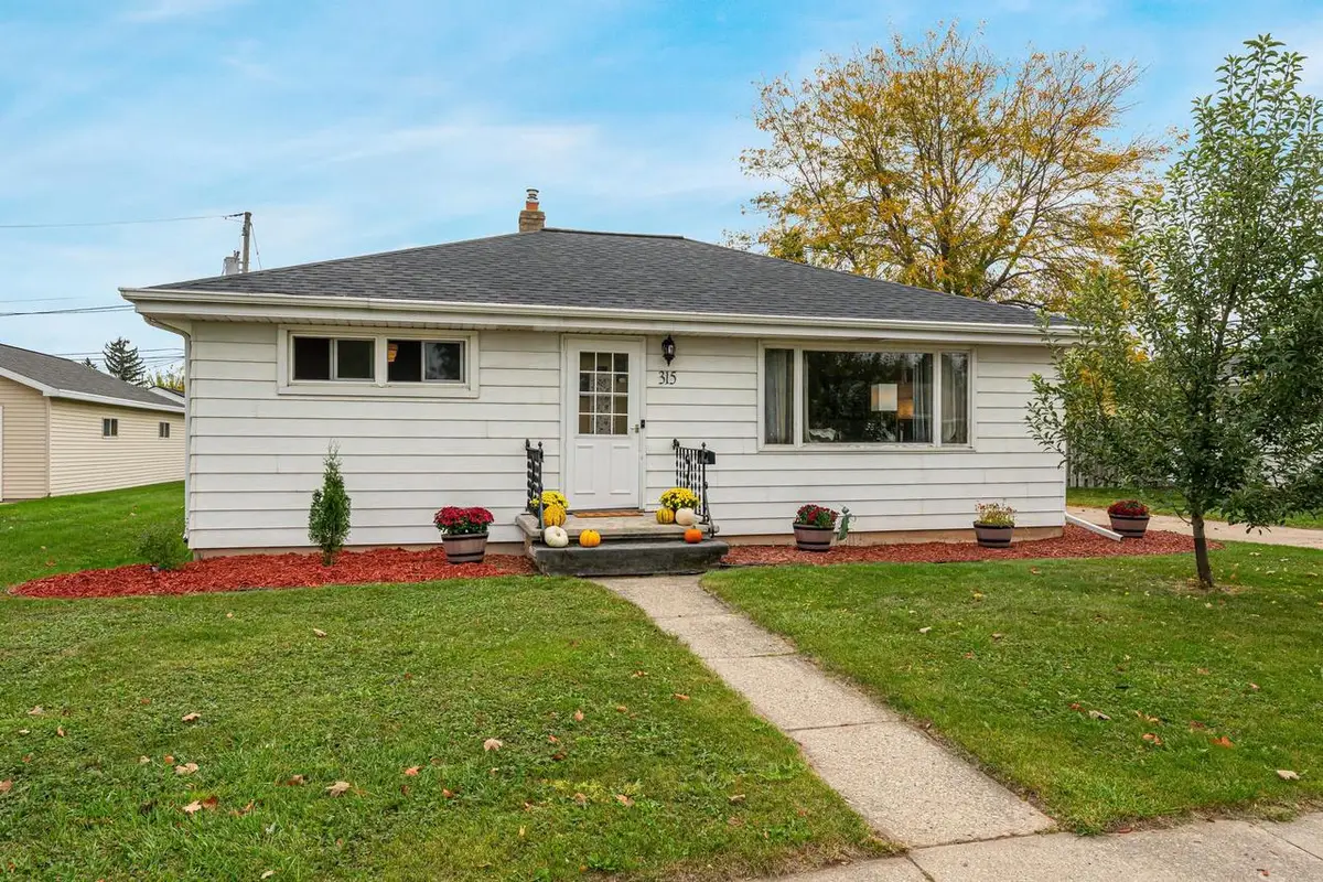 315 S HELEN STREET, Kimberly, WI 54136 - #1