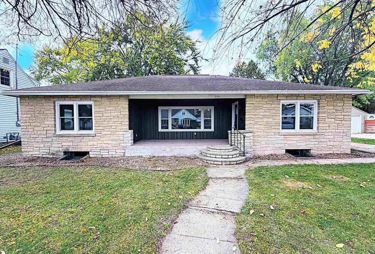375 15TH STREET, Fond Du Lac, WI 54935 - #1