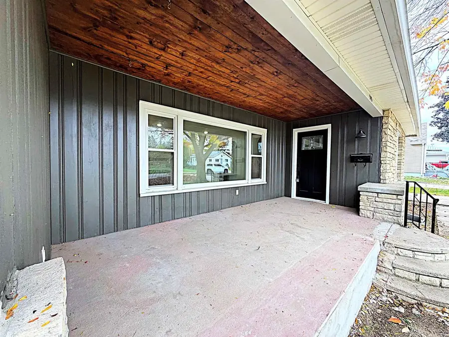 375 15TH STREET, Fond Du Lac, WI 54935 - #2