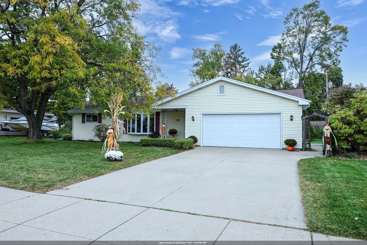 530 W CAPITOL DRIVE, Appleton, WI 54911 - #1