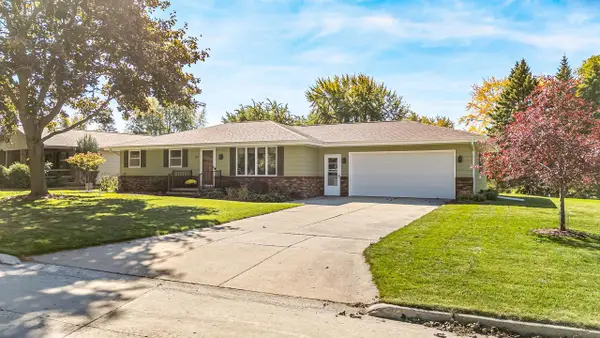 1413 W EDMUND DRIVE, Appleton, WI 54914
