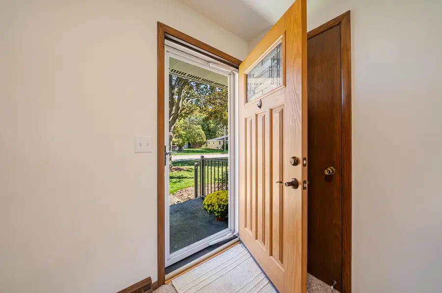 1413 W EDMUND DRIVE, Appleton, WI 54914 - #3