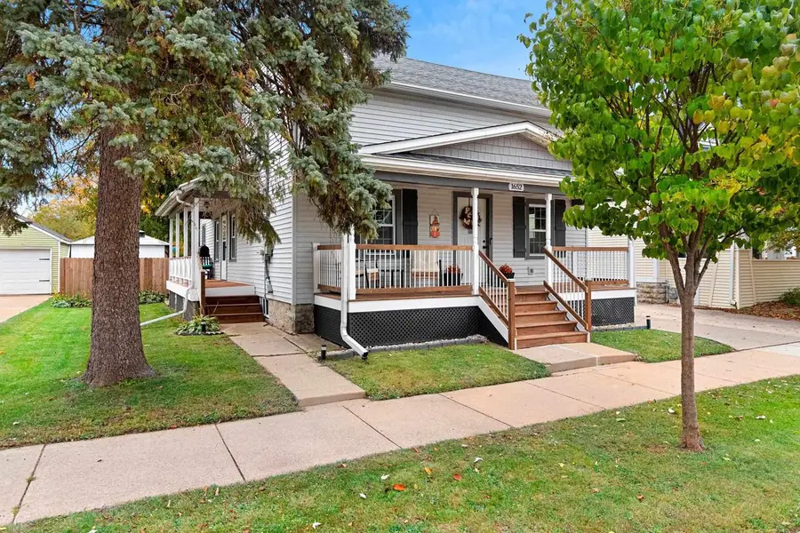 1652 MINNESOTA STREET, Oshkosh, WI 54902 - #3