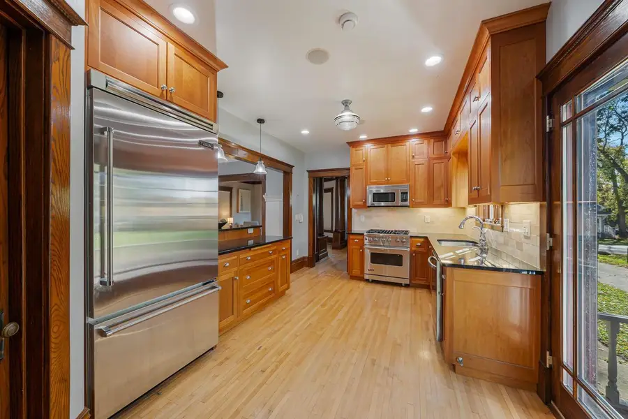 4502 GRANDVIEW ROAD, Larsen, WI 54947 - #3