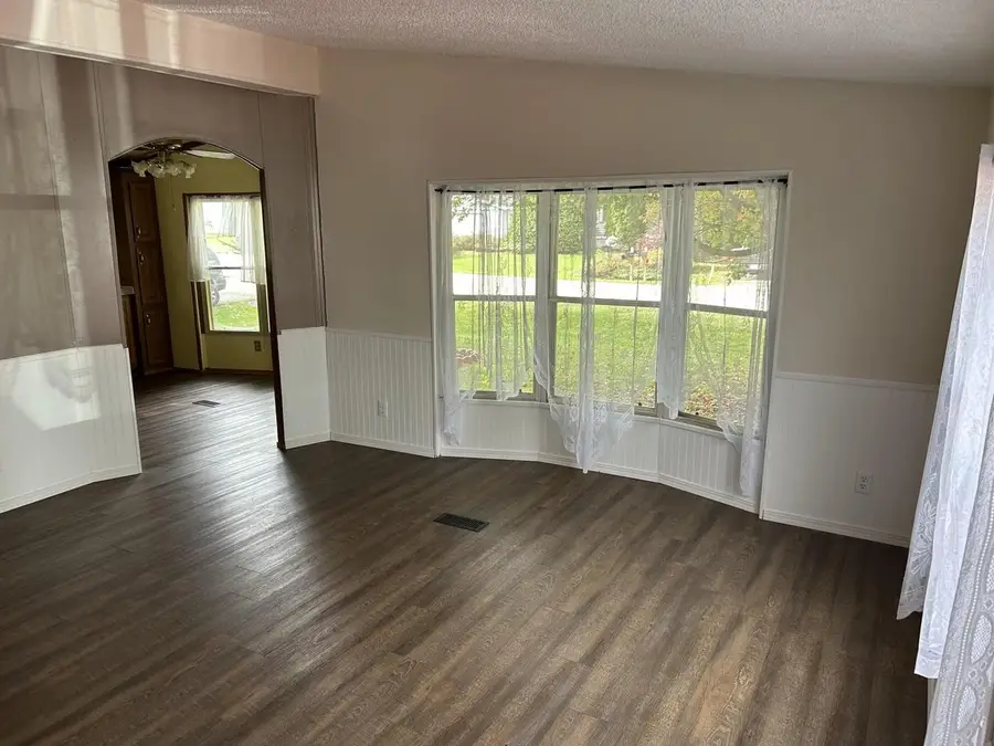 N5916 DERBY LANE, Cecil, WI 54111 - #3