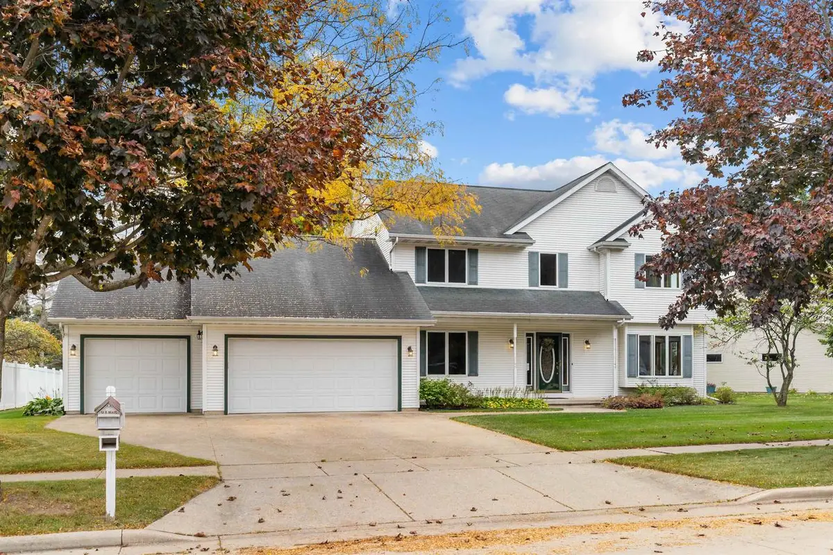 550 FOX FIRE DRIVE, Oshkosh, WI 54904 - #1