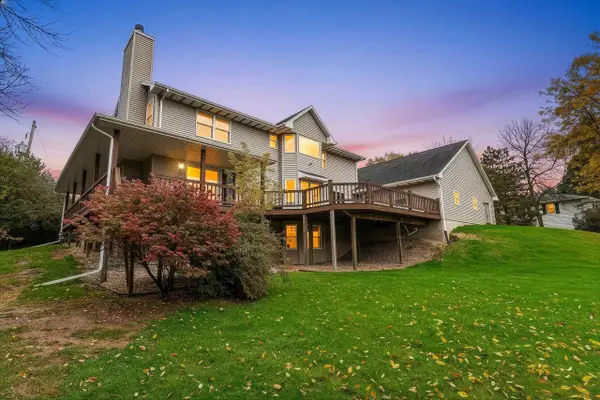 4245 S SUNBURST LANE, New Franken, WI 54229