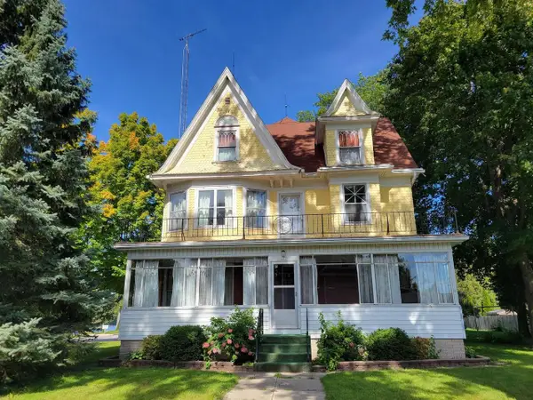 227 W TWEEDY STREET, Hustisford, WI 53034