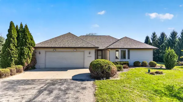 N1630 NORTH ROAD, Greenville, WI 54942