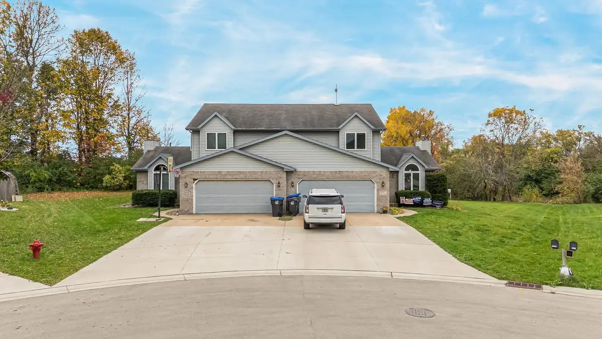 W3216 WESTOWNE COURT, Appleton, WI 54915 - #1