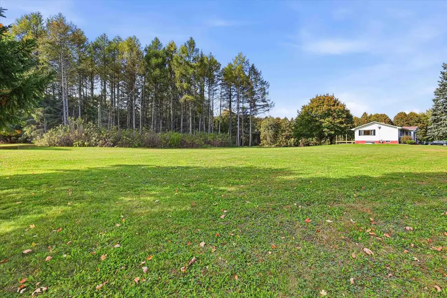 SHARON ROSE COURT, Freedom, WI 54913 - #2