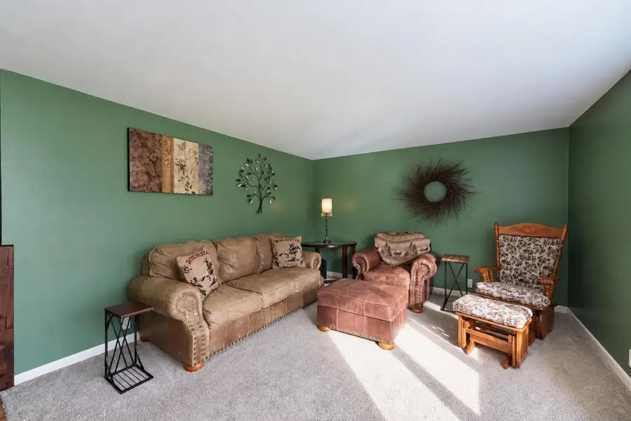 315 S ROCKWAY STREET, Mishicot, WI 54228 - #3
