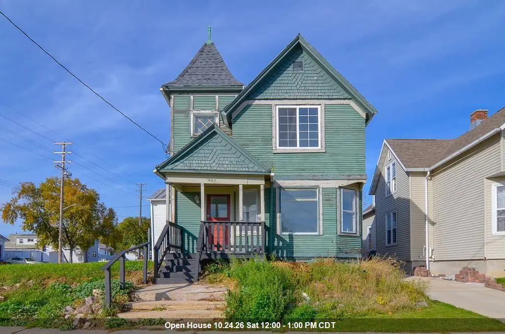 524 BUFFALO STREET, Manitowoc, WI 54220 - #1
