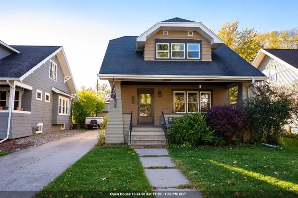 619 OAK STREET, Neenah, WI 54956
