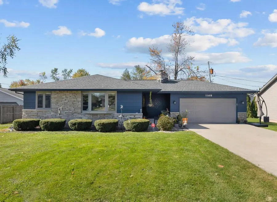 1168 MEADOW LANE, Menasha, WI 54952 - #2