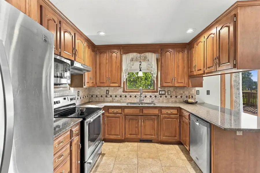 4790 KILTIE COURT, New Franken, WI 54229 - #2